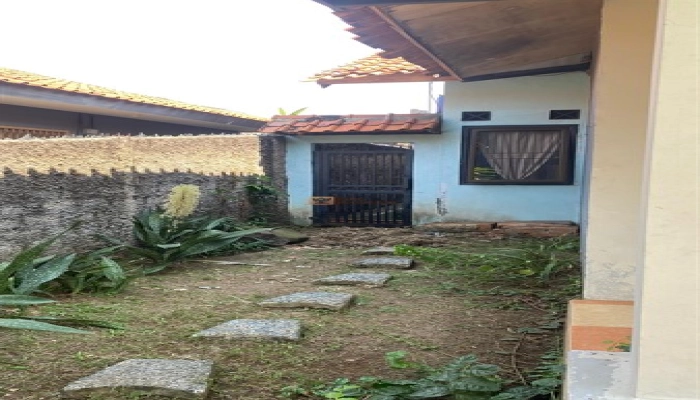 Jakarta Selatan Bebas Banjir, Dijual Rumah Muara Dalam Jagakarsa 273m2 SHM 5 4