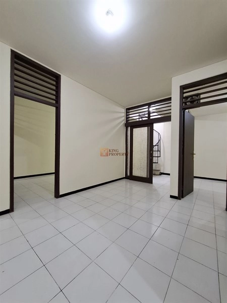 Jakarta Barat Disewakan Rumah Minimalis Full Renov Kebon Jeruk Baru, Lingkungan Aman dan Bebas Banjir   5 4