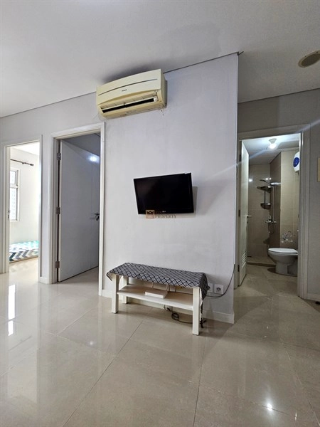 Madison Park Interior Modern, Disewa 2BR Apartemen Madison Park Tanjung Duren 5 4
