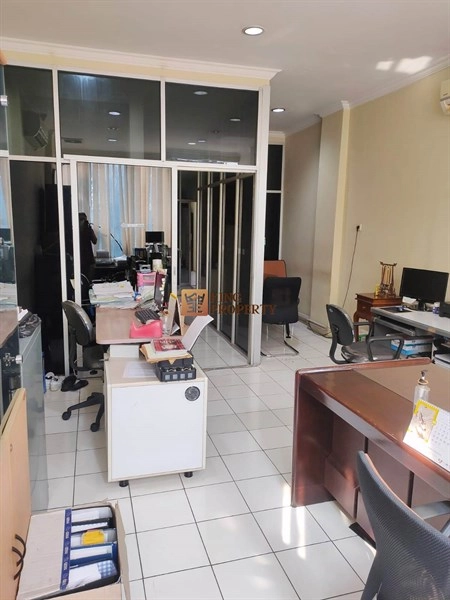 Jakarta Utara Lokasi Strategis, Dijual Ruko Apartemen Robinson 232m2 Siap Pakai 5 4