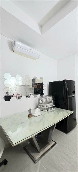 Madison Park Lux Living! 2BR Condominium Grand Madison, Dekat Central Park & UNTAR  5 4