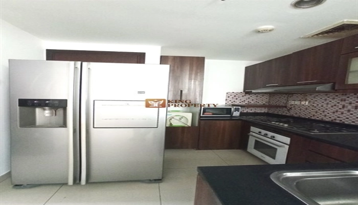 Central Park Best Deal! 2BR Central Park Res Bersih Mewah Nyaman Terawat Siap Huni 15 4