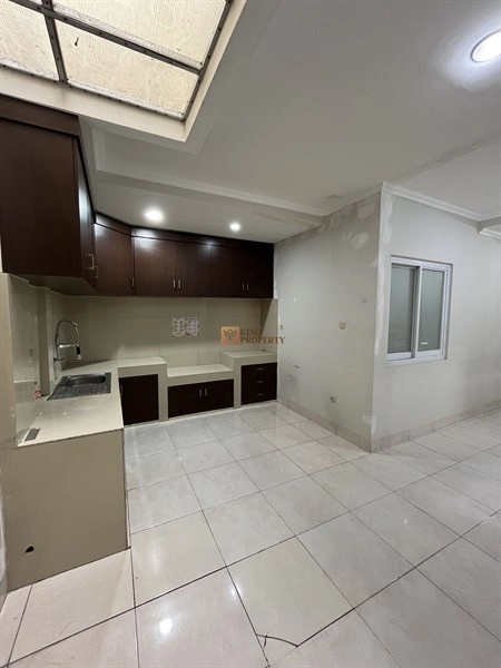 Jakarta Barat Siap Huni, Rumah Duta Raya, Dekat Central Park & Mall Taman Anggrek 6 5