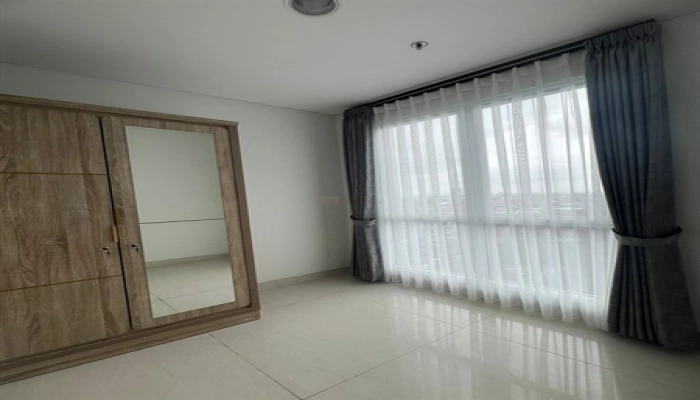 Madison Park Modern Minimalist Clean 2BR Grand Madison – Dekat Central Park & Taman Anggrek 5 5