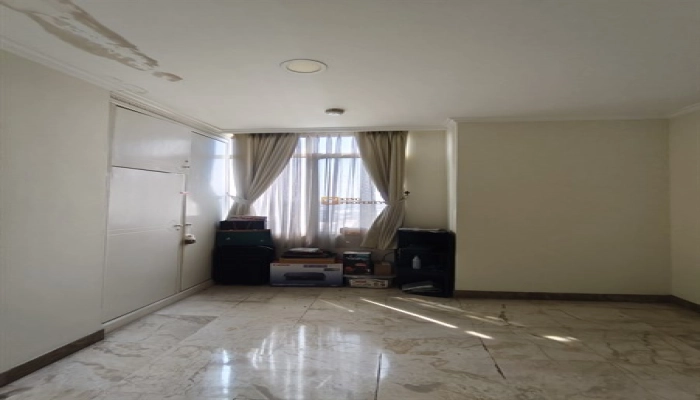 Jakarta Barat Spacious 3BR Apartment Slipi 118m² – Prime Location Near Sudirman, Senayan & Central Park Area 5 5
