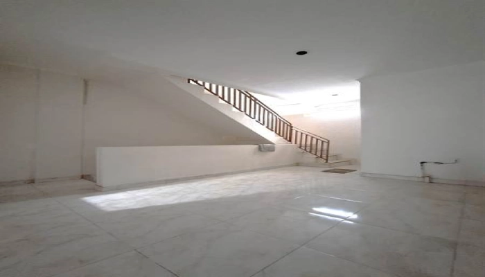 Jakarta Barat Disewakan ruko 3 lantai Jelambar – dekat Central Park Mall & kampus besar, lokasi strategis! 5 5