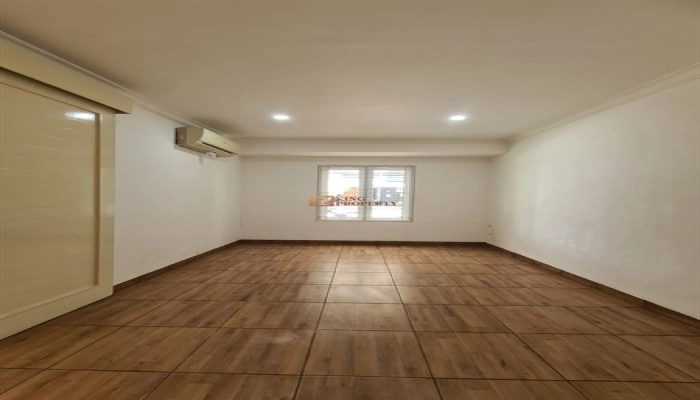 Jakarta Barat Cluster Hawaii Puri Mansion Rumah Luas Furnish Akses Mudah ke Tol JORR! 6 5