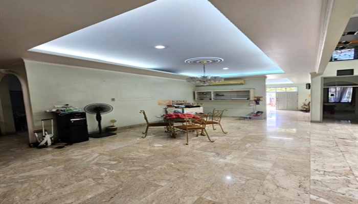 Jakarta Barat Dekat Tol Kebon Jeruk, Dijual Rumah Tosiga Strategis di Duri Kepa SHM 6 5