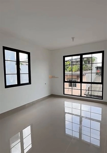 Jakarta Utara Ruko Hook Disewakan 4 Lantai + Rooftop Modern Industrial Contemporary – Brand New Pademangan Dekat Mangga Dua Square & Taman Impian Jaya Ancol 5 5