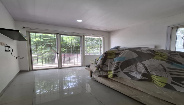 Jakarta Barat Dijual Rumah Hoek 2 Lt Selesai Renov 9x16 puri mansion Jakarta Barat 11 6