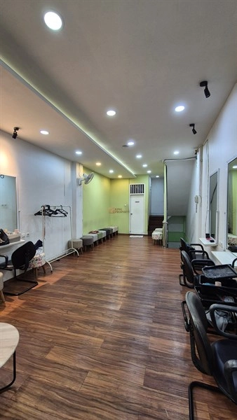 Jakarta Barat Ruko Komersial Mangga Besar Disewa 4 Lantai Ex Bridal Siap Pakai, Dekat Glodok & Mangga Dua Square 6 6