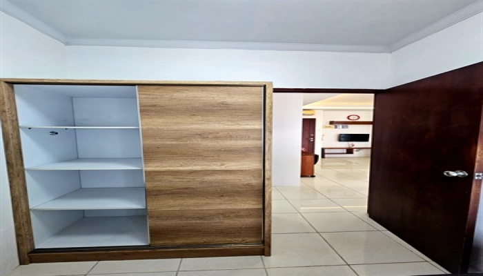 Royal Mediterania Disewakan 2BR Mediterania Garden 2 – Terdekat Central Park, Desain Modern Contemporary Minimalist, Siap Huni 6 6