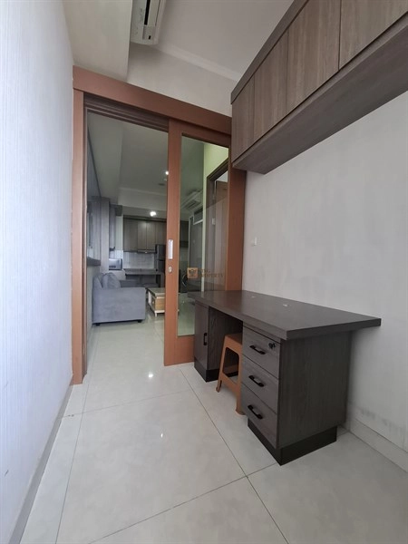 Taman Anggrek Residence Modern Contemporary Minimalist Design 1BR Condominium Taman Anggrek Residences, Cozy & Rapi, Pool View, Dekat Mall Taman Anggrek & Central Park 6 6