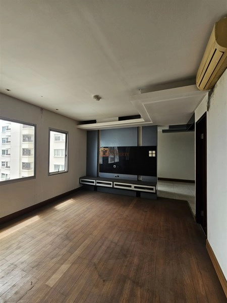 Jakarta Utara Coastal Serenity Meets City Lifestyle 2BR Jadi 1BR Mediterania Marina Residence Ancol Furnish Interior 6 6