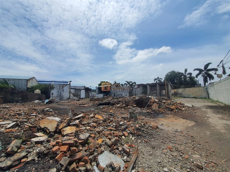 Bodetabek Lokasi Jalan Utama, Tanah Kavling Exclusive Teluk Naga 2.738m2  8 7