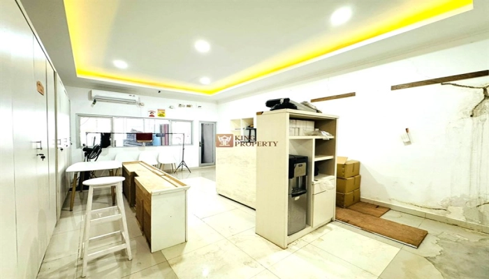 Jakarta Selatan Minimalis Classic, Dijual Ruko Crown Palace Lokasi Strategis 238m2  8 7