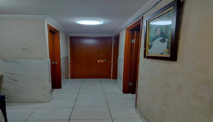 Jakarta Pusat Apartemen 3BR Modern Contemporary Minimalist Mediterania Grand Palace Dekat JIExpo Kemayoran 6 7