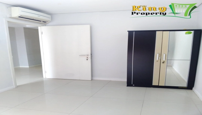 Madison Park Hot Recommend Murah! 1 Bedroom unfurnish Madison Park, Bersih Rapi Nyaman View Pool, sdh terpasang Kitchen Cabinet, AC, Water Heater dan Lemari, Podomoro City Central Park Area 8 7