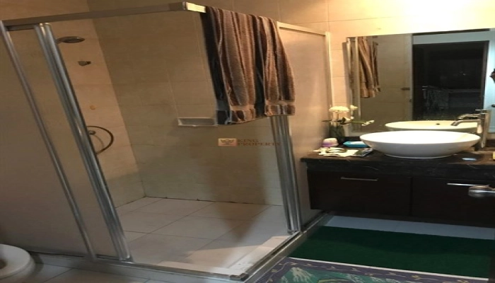 Jakarta Pusat Dekat dengan Grand Indonesia, 3BR Apartemen Cosmo Mansion Furnished 9 7