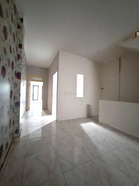 Jakarta Barat Disewakan ruko 3 lantai Jelambar – dekat Central Park Mall & kampus besar, lokasi strategis! 7 7