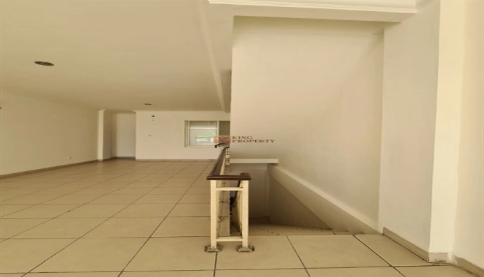 Jakarta Barat Dekat Akses Tol, Ruko Puri Mansion 4,5 lantai Bebas Banjir Siap Pakai 9 8