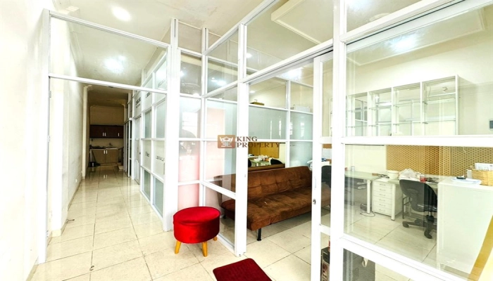 Jakarta Selatan Minimalis Classic, Dijual Ruko Crown Palace Lokasi Strategis 238m2  9 8