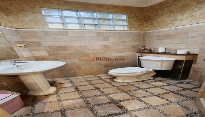 Jakarta Barat Rare Unit! Rumah 2 Lantai di Puri Kembang Ayu – Desain Elegan, SHM   8 8