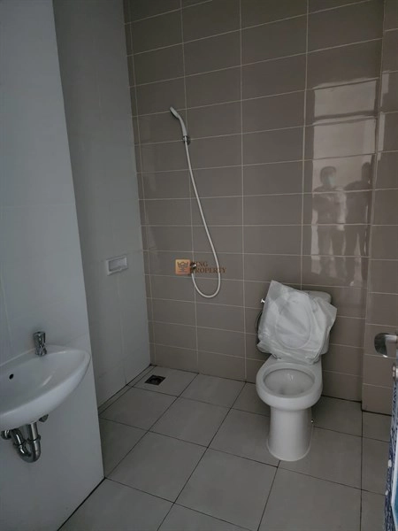 Bodetabek Investasi Menarik, Dijual Ruko La Riviera PIK 2 4,5x15m2  8 8