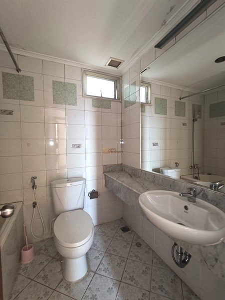 Jakarta Barat 3BR Apartemen Slipi Harga Best Deal! Luas, Banyak Cahaya, Dekat Central Business District Sudirman 8 8