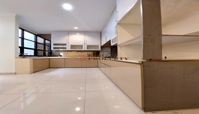 Jakarta Barat Dijual Cepat! Rumah Tomang 3,5 Lantai – SHM, Nyaman, Dekat Tol & Mall Besar<br> 9 8