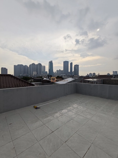 Jakarta Barat Modern Minimalist Tropical House Tomang Dijual Rumah 3,5 Lantai Dekat Central Park Mall & Central Park 2 7 8