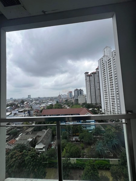 Madison Park Modern Minimalist Clean 2BR Grand Madison – Dekat Central Park & Taman Anggrek 8 8