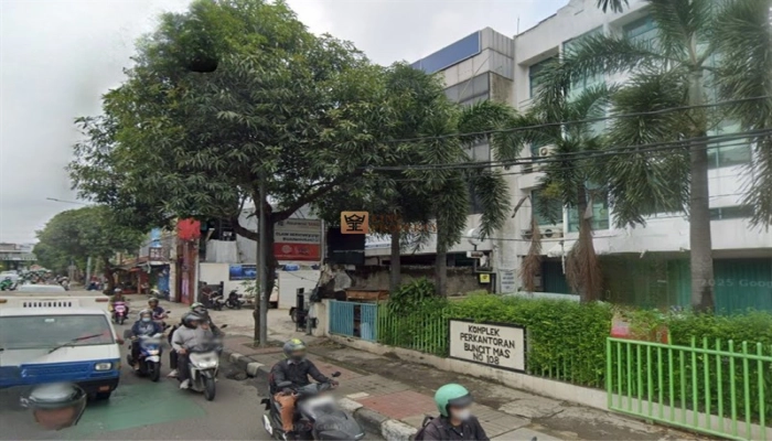 Jakarta Selatan Lokasi Pinggir Jalan, Ruko Komplek Perkantoran Buncit Mas 262m2 8 8