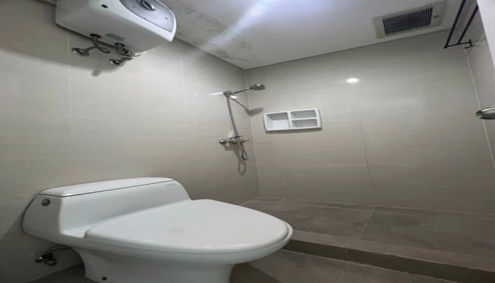 Madison Park Modern Minimalist Clean 2BR Grand Madison – Dekat Central Park & Taman Anggrek 9 9