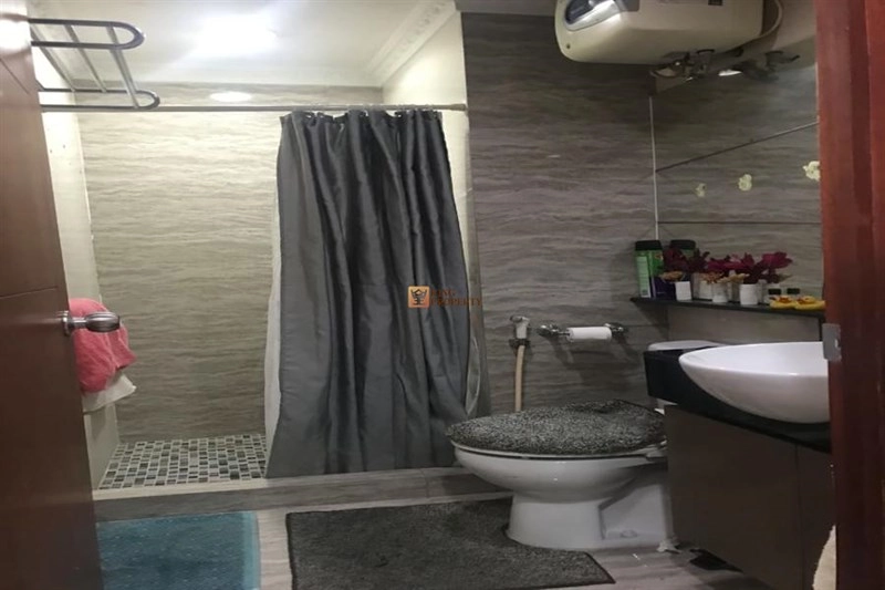 Royal Mediterania 3BR Classic Luxury Royal Mediterania Garden, Superblock Podomoro City – Central Park Area 9 9