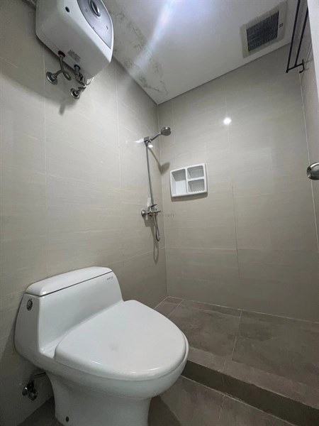 Madison Park Modern Minimalist Clean 2BR Grand Madison – Dekat Central Park & Taman Anggrek 9 9