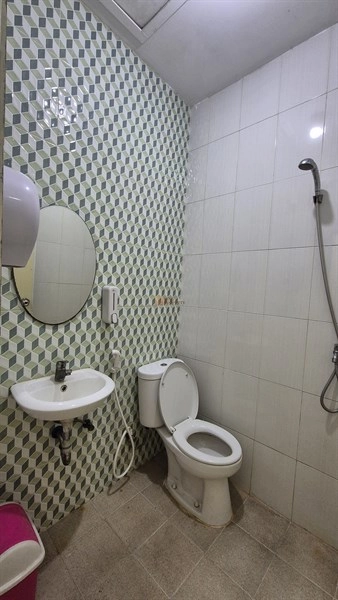 Jakarta Barat Ruko 4 Lt Modern Industrial Mangga Besar – Area Bisnis Ramai Dekat Glodok, Mangga Dua & Stasiun 9 9