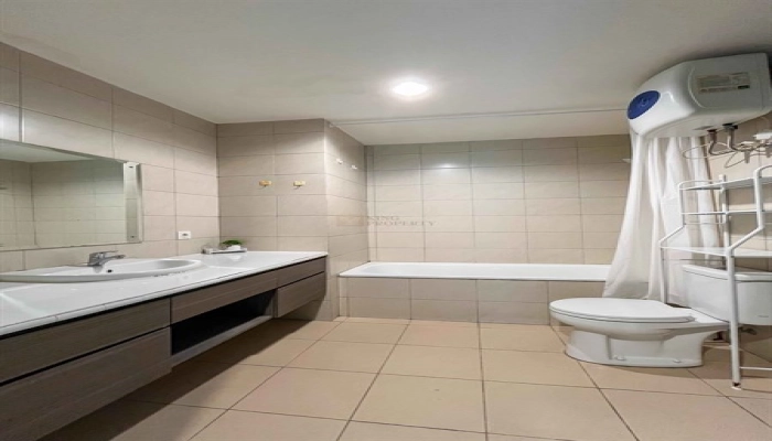 Central Park Central Park Residences 2BR – Cozy Modern Minimalist Living, Above Central Park Mall, Dekat Neo Soho & APL Tower 9 9