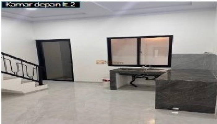 Jakarta Barat Promo Indent Oktober! Rumah 3 Lantai di Kebon Jeruk Bonus Furnish Rp120 Juta 9 9