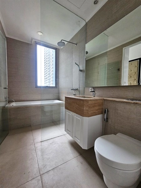 Taman Anggrek Residence Unit 3BR Besar & Elegan – Modern Classic Luxury, Langkah ke Mall Taman Anggrek   9 9