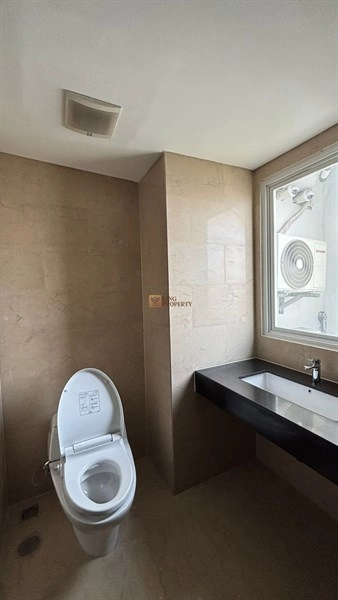 Jakarta Pusat Private Lift & Golf View, Siap Huni 2BR Springhill Royale Suites Jakarta Pusat   10 9