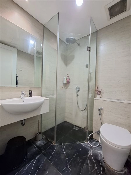 Taman Anggrek Residence Disewakan 1BR Taman Anggrek Residences – Modern Contemporary Luxury, Dekat Central Park & Mall TA 9 9