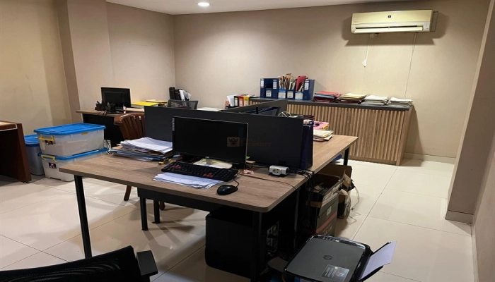 Jakarta Selatan Disewakan Ruang Usaha Premium Radio Kebayoran Baru – Dekat Blok M & MRT 9 9