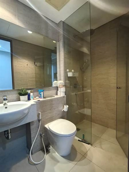 Taman Anggrek Residence Disewakan 3BR Taman Anggrek Residences Modern Minimalist Contemporary, Dekat Mall Taman Anggrek & Central Park<br> 10 9