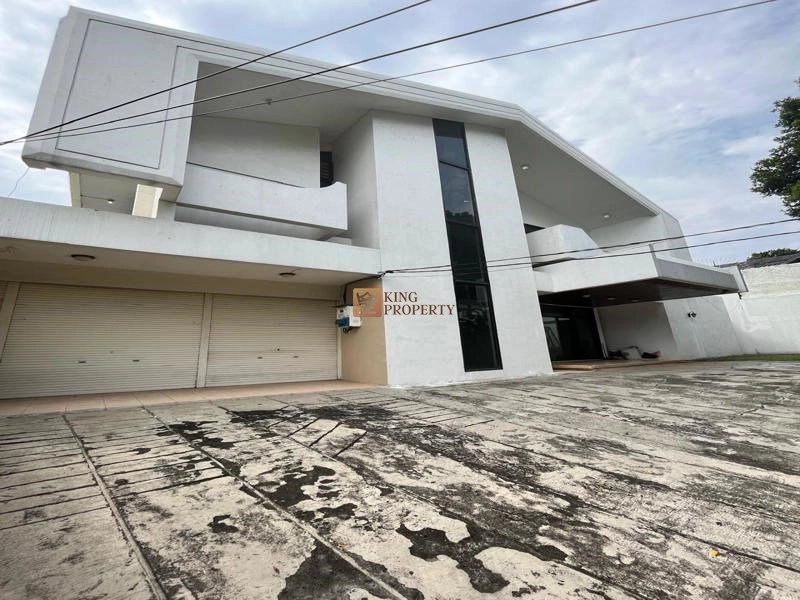 Jakarta Selatan Special Deal, Rumah Kemang Bangka 2 Lantai Old Money Vibes Unfurnish 19 cover_1