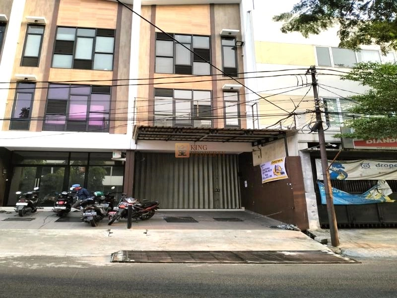 Jakarta Barat Ruko Siap Usaha di Taman Aries Meruya  2,5 Lantai + Rooftop Area Puri Indah<br> 15 cover_2