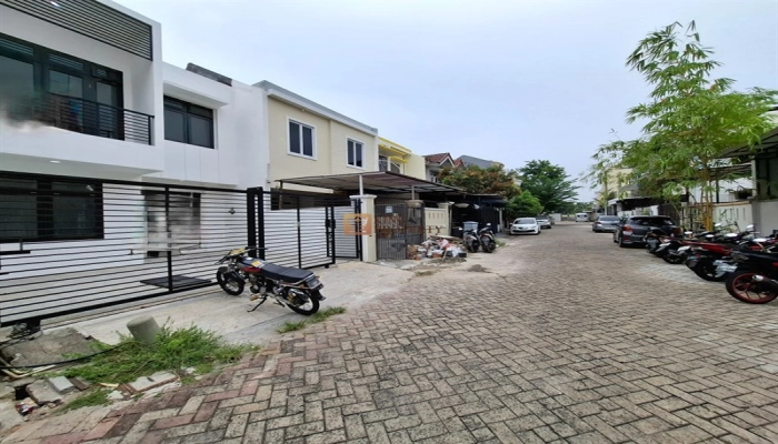 Jakarta Barat Dapatkan Sekarang! Rumah 6x15m² di Kintamani Daan Mogot Baru Modern  13 cover_2