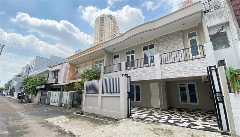 Jakarta Pusat Hot Deal! Rumah Modern Minimalis Jakarta Pusat – Dekat ITC & Pasar Pagi Mangga Dua, Dekat ITC Mangga Dua & WTC Mangga Dua, Pasar Mangga Dua, SMA Negeri 1 Jakarta, RS Husada Mangga Besar 23 cover_2