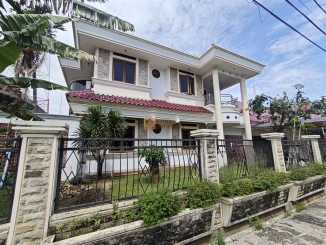Rumah Siap Huni 2 Lantai di Joglo Kembangan Dekat Sekolah Internasional  Mall Puri Indah  