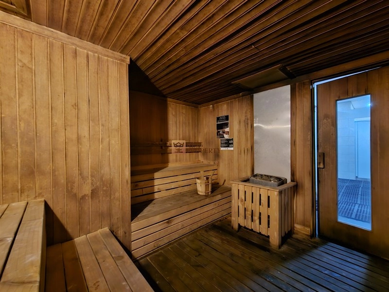 Royal Mediterania Royal Mediterania 2BR – Industrial Loft + Moody Lighting, Siap Huni | Dekat Neo Soho & APL Tower 14 db71df3_e4f7_42e5_8477_d3f97a18d8ac